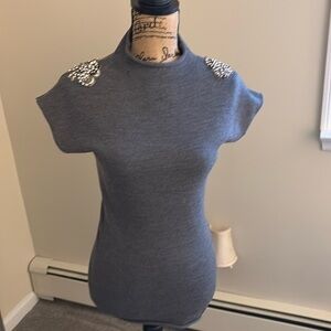 Beautiful Short Sleeve Sweater